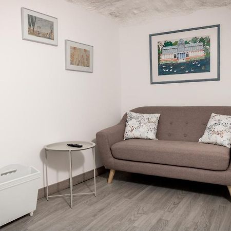 Casa túnel Nido de Águilas Alcala del Jucar Esterno foto