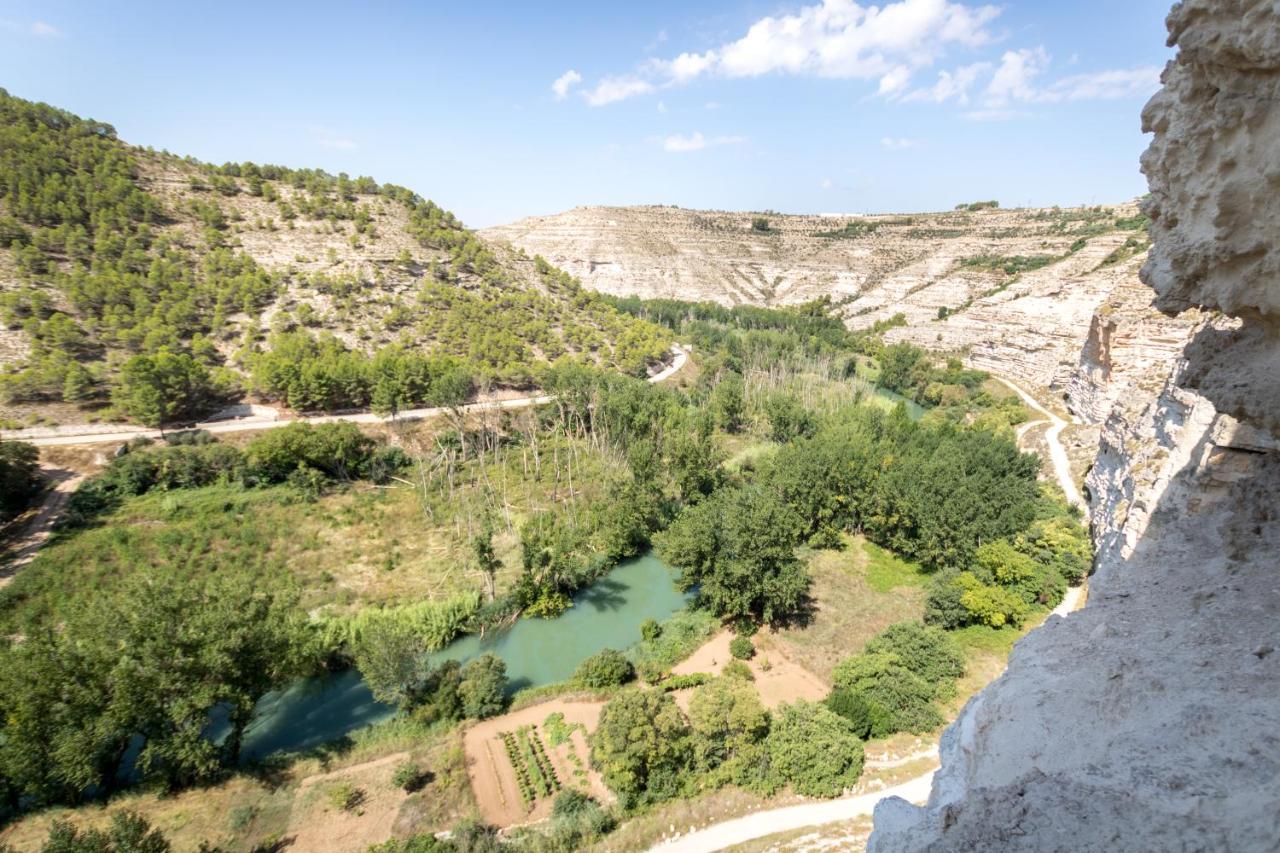 Casa túnel Nido de Águilas Alcala del Jucar Esterno foto